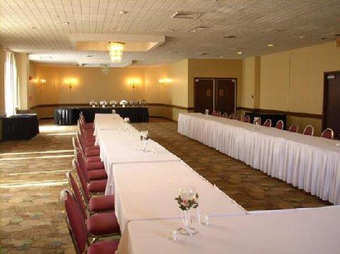 La Quinta Inn & Suites Pittsburgh North McCandless Township Екстер'єр фото