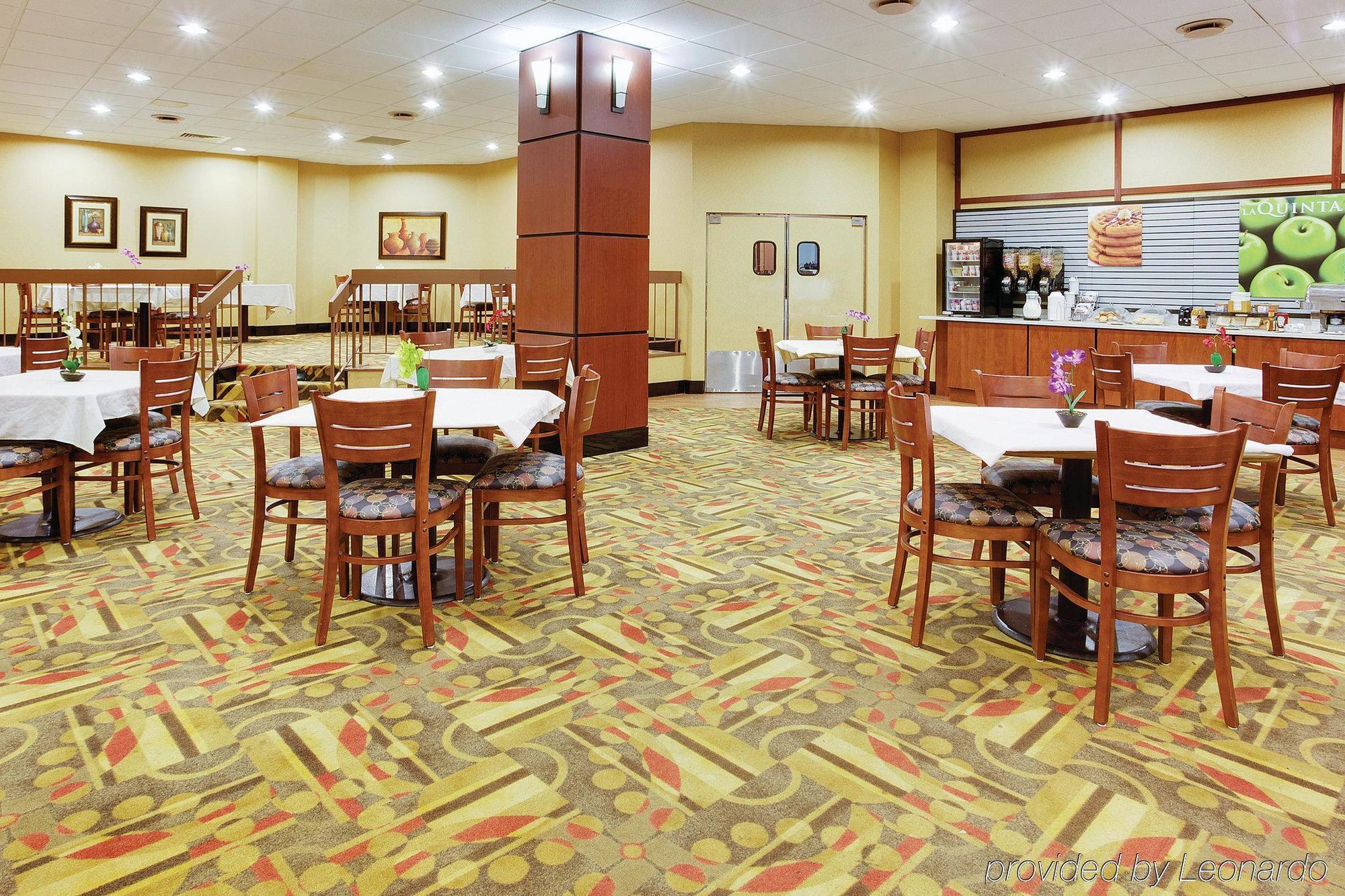 La Quinta Inn & Suites Pittsburgh North McCandless Township Екстер'єр фото