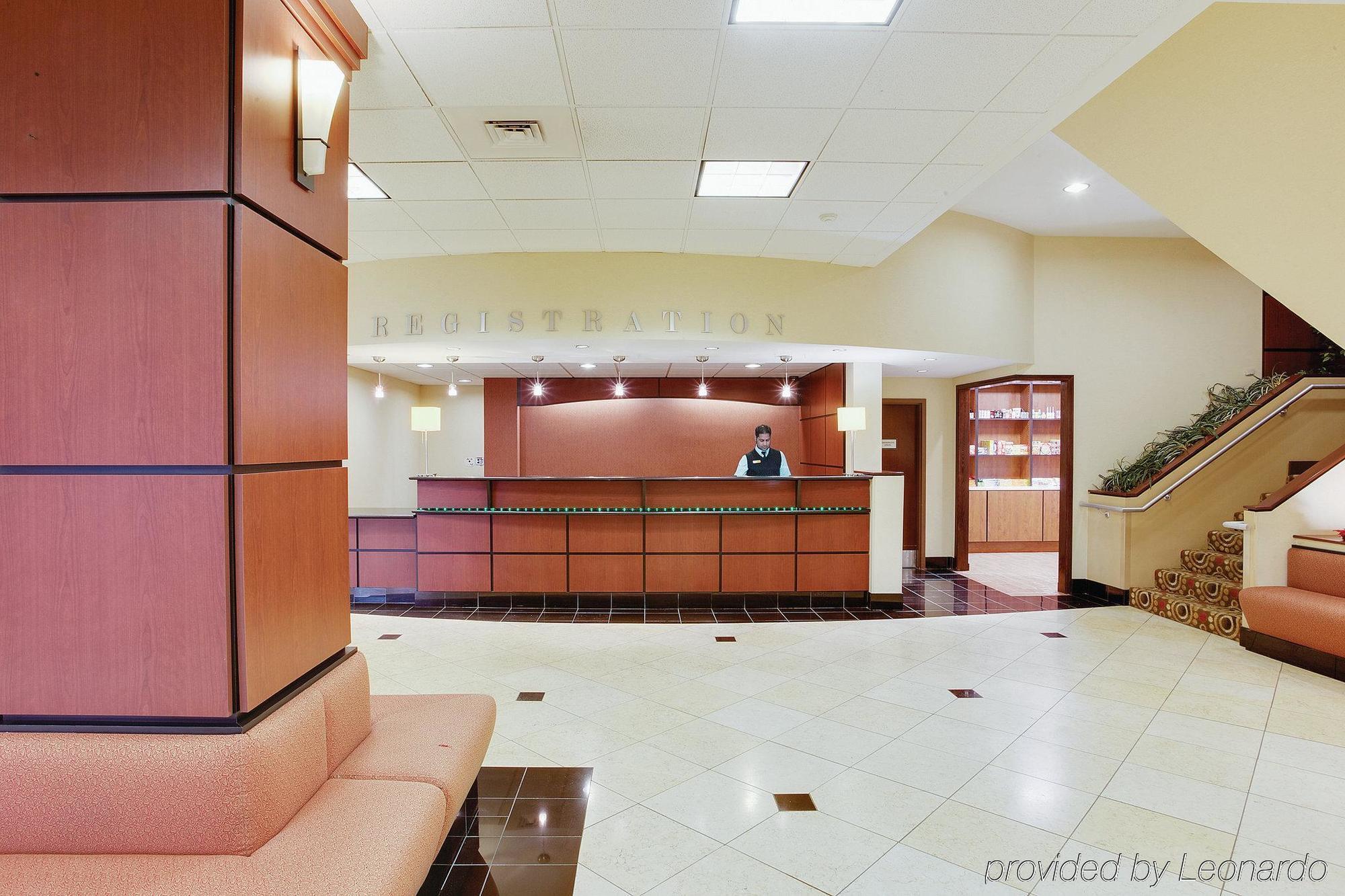 La Quinta Inn & Suites Pittsburgh North McCandless Township Екстер'єр фото