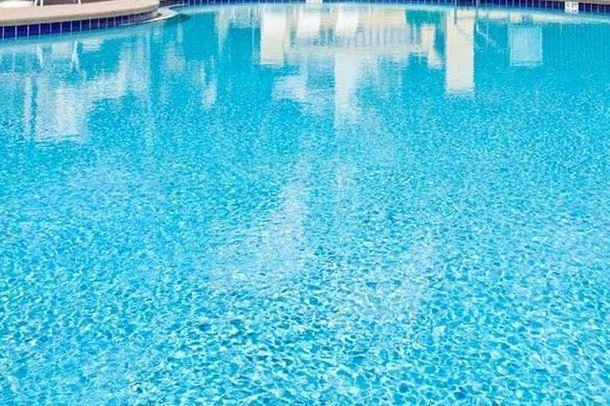 La Quinta Inn & Suites Pittsburgh North McCandless Township Екстер'єр фото